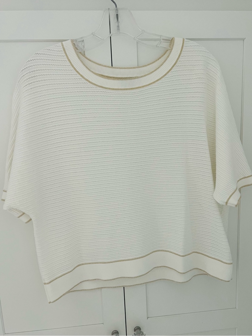 Adrianna Papell Dolman Sleeve Short Sleeve Knit Top with Gold Trim Women’s Med